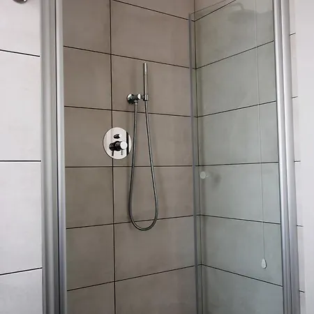 Attico 33 4*